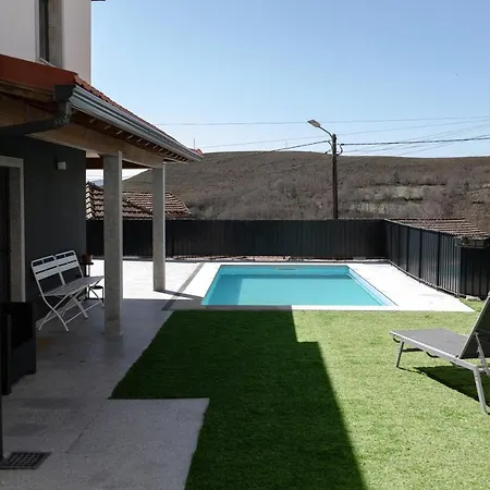 Casa de Férias Casa Bernardo II Ferral